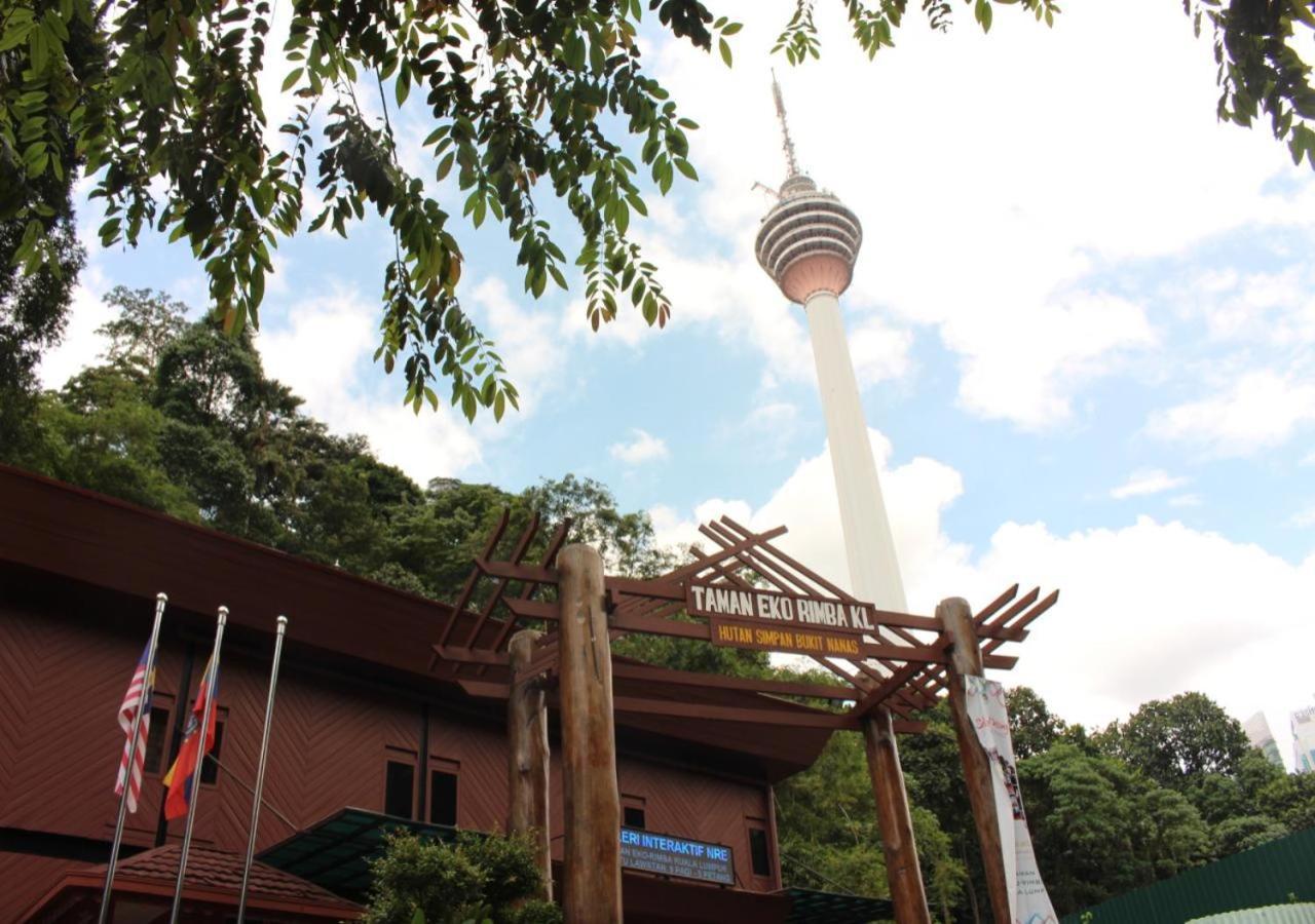 Soho Suites Klcc By Guesthouse Kuala Lumpur Exterior photo